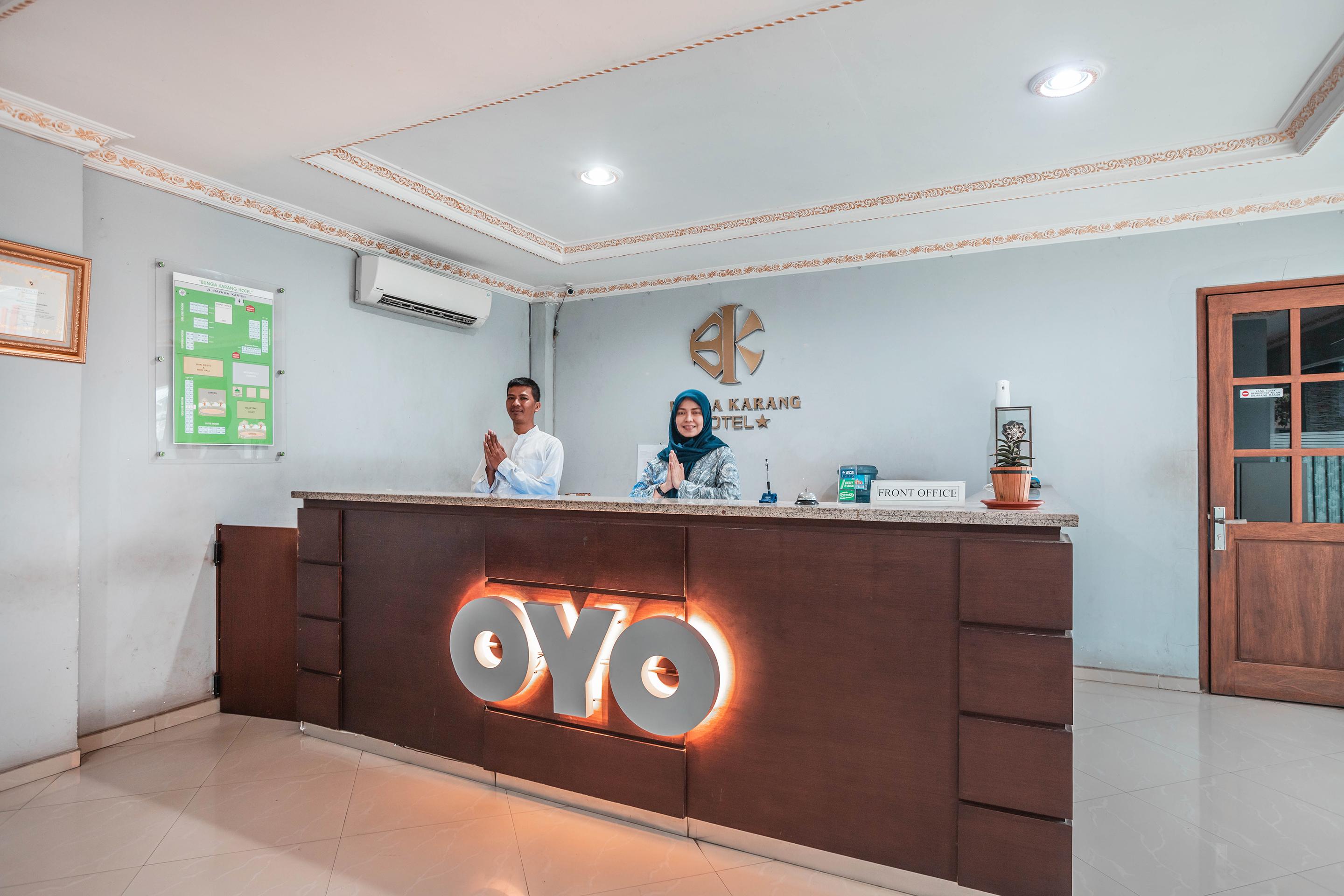 Super Oyo 686 Bunga Karang Hotel Bekasi Exteriör bild